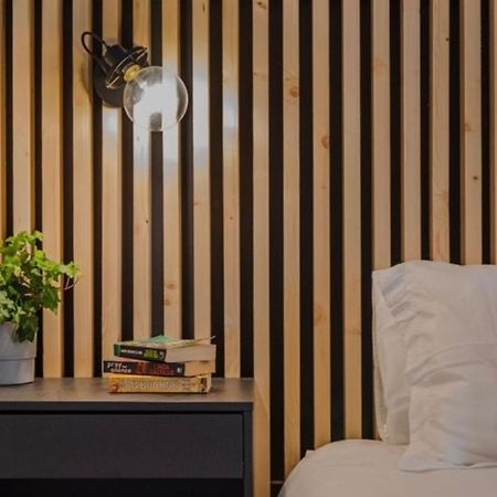 New - Designer Finished 1 Bedroom Apartment A 5 Minutes Ferry Away From Valletta มอสตา ภายนอก รูปภาพ